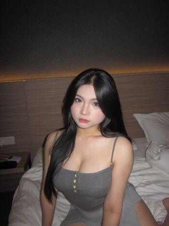 Full leaked Stephanie chua page private onlyfans photo