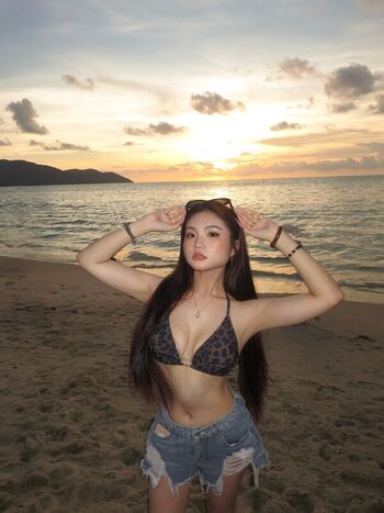 Full leaked Stephanie chua page private onlyfans photo