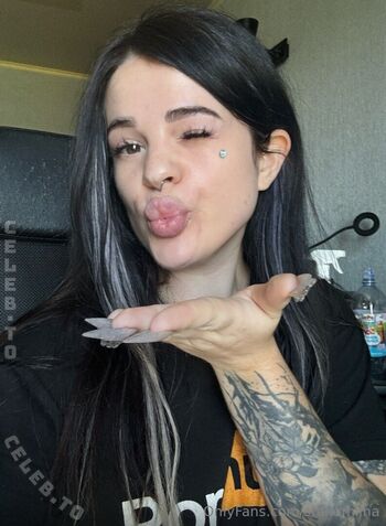 Full leaked Stonemlina page private onlyfans photo