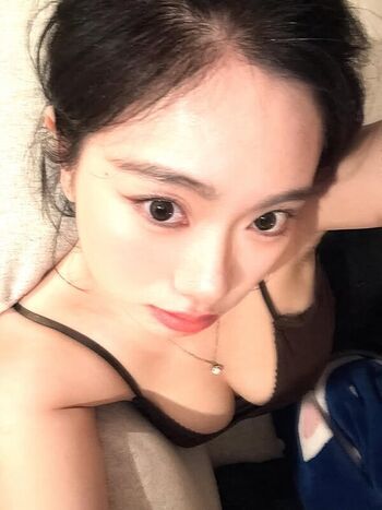 Full leaked Strawbeary th page private onlyfans photo