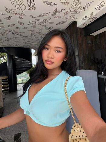 Full leaked Suni lee page private onlyfans photo
