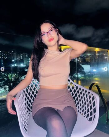 Full leaked Sunyclara private onlyfans photo