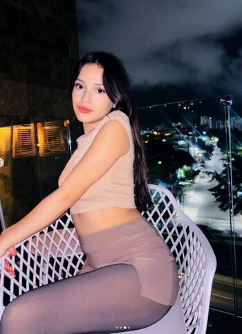Full leaked Sunyclara private onlyfans photo