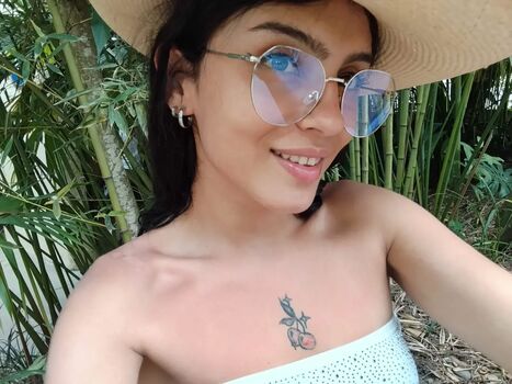 Full leaked Susi doll private onlyfans photo