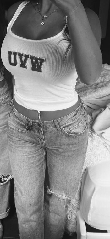 Full leaked Sydney monello private onlyfans photo
