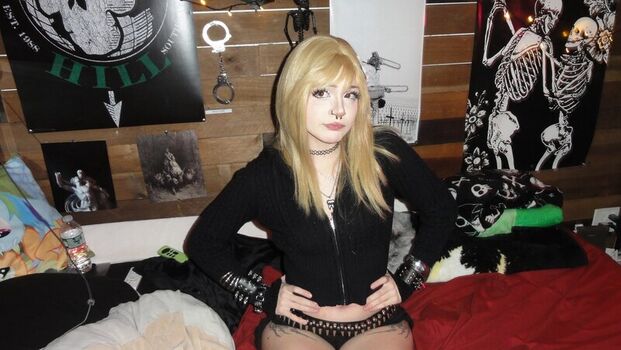 Full leaked Tabbiki private onlyfans photo