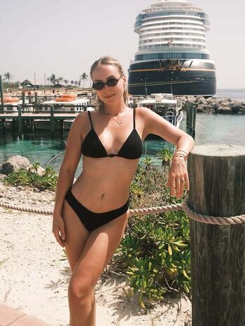 Full leaked Tata estaniecki private onlyfans photo