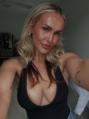Full leaked Tayla cooper private onlyfans photo