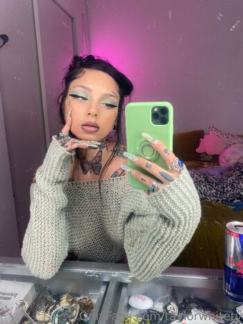 Full leaked Taylor white page private onlyfans photo