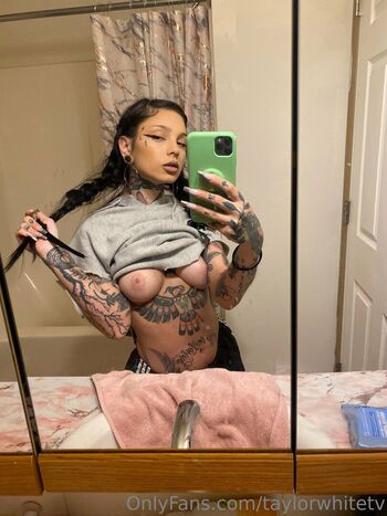 Full leaked Taylor white page private onlyfans photo