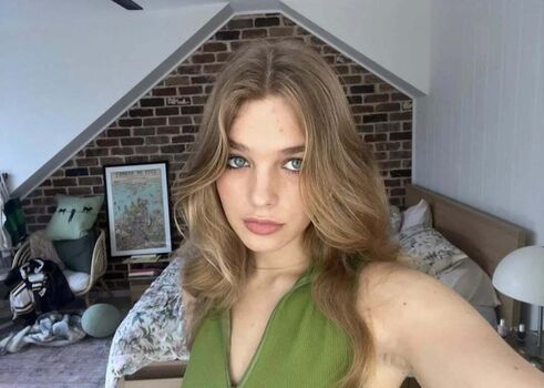 Full leaked Teagancroft private onlyfans photo