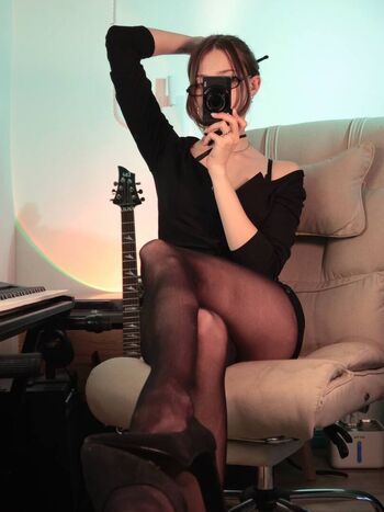 Full leaked Temikkkk page private onlyfans photo