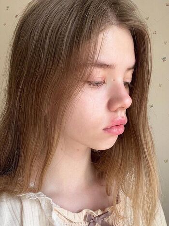 Full leaked Dollblush/ private onlyfans photo