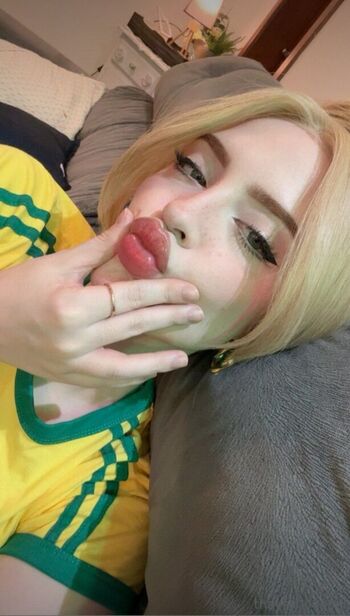 Full leaked Thayse kloppel page private onlyfans photo