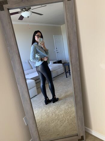 Full leaked Theanvu page private onlyfans photo