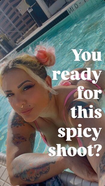 Full leaked Thezombiunicorn  page private onlyfans photo