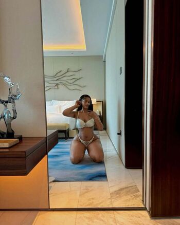 Full leaked Tinah bae private onlyfans photo