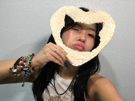 Full leaked Tiny pretty j page private onlyfans photo