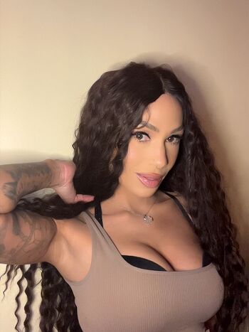 Full leaked Tinywiings private onlyfans photo