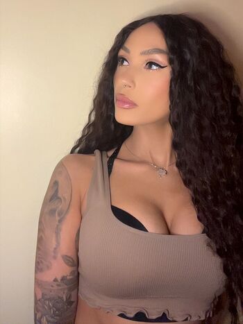 Full leaked Tinywiings private onlyfans photo