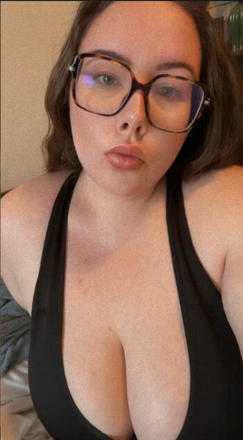 Full leaked Traycee private onlyfans photo