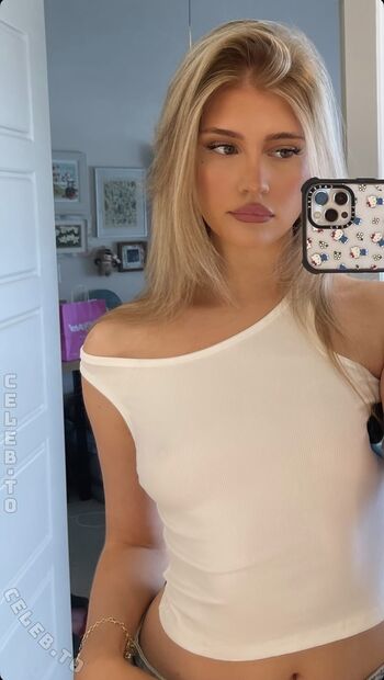 Full leaked Turntdaisy private onlyfans photo