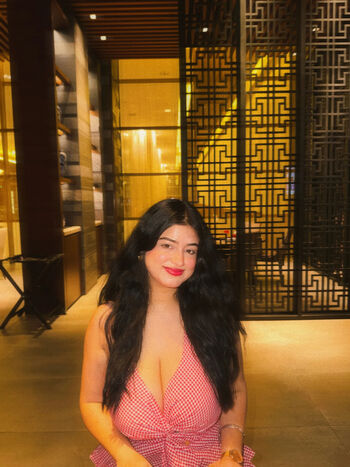 Full leaked Tushikha goswami page private onlyfans photo