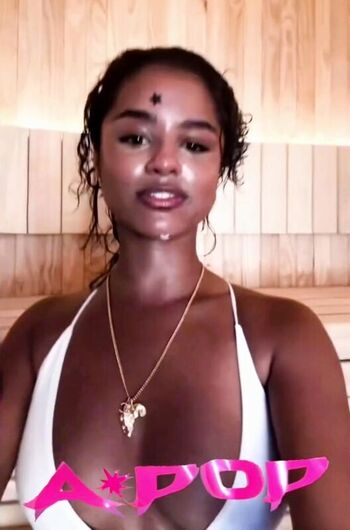 Full leaked Hello iris/ private onlyfans photo
