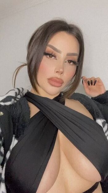 Full leaked Vaimonroe page private onlyfans photo