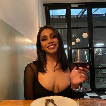Full leaked Vaish haris page private onlyfans photo