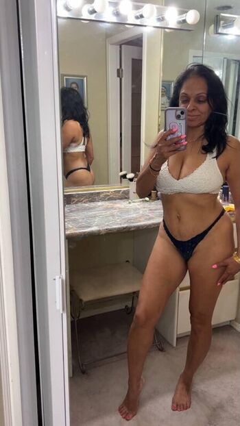 Full leaked Vancitymami page private onlyfans photo