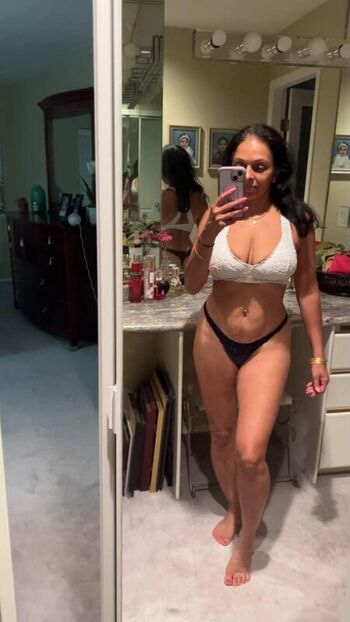Full leaked Vancitymami page private onlyfans photo