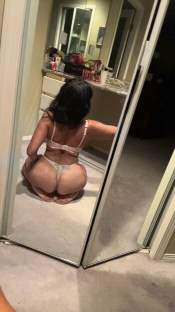 Full leaked Vancitymami private onlyfans photo