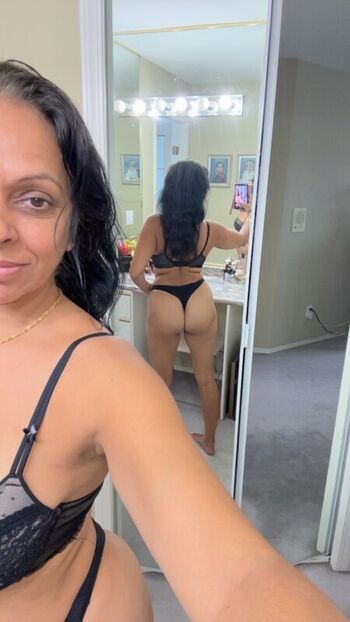 Full leaked Vancitymami private onlyfans photo