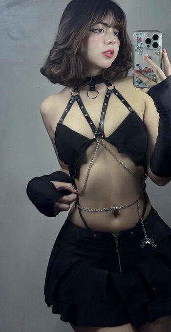 Full leaked Vaniasse private onlyfans photo