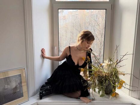 Full leaked Vassaussa page private onlyfans photo