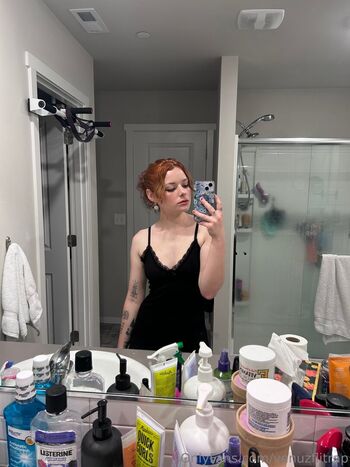 Full leaked Venuzflitrap private onlyfans photo