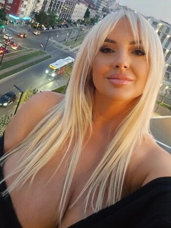 Full leaked Vesna pocuca sana  page private onlyfans photo