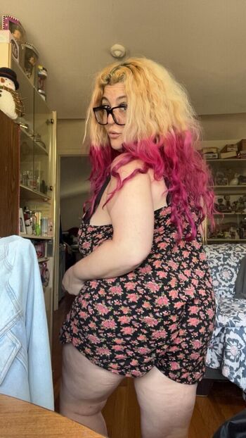 Full leaked Vlehanex private onlyfans photo