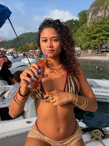 Full leaked Wahyne page private onlyfans photo