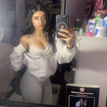 Full leaked Wajeeha khan page private onlyfans photo