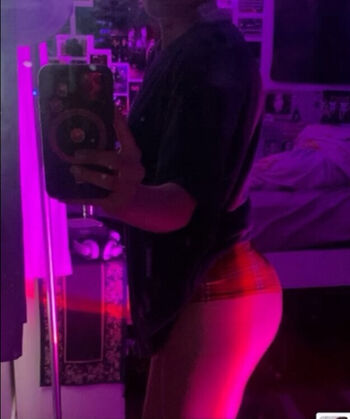 Full leaked Wajeeha khan private onlyfans photo