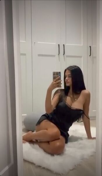 Full leaked Berizx/ private onlyfans photo