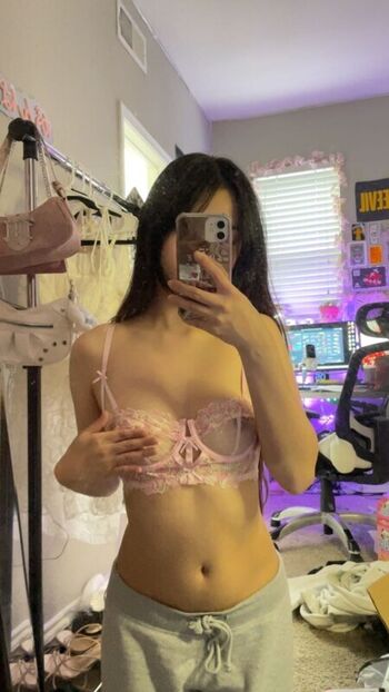 Full leaked Themme/ private onlyfans photo