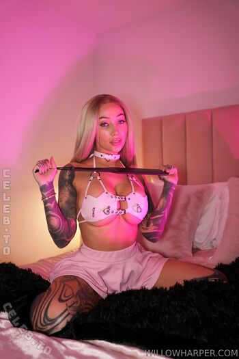 Full leaked Willow harper page private onlyfans photo