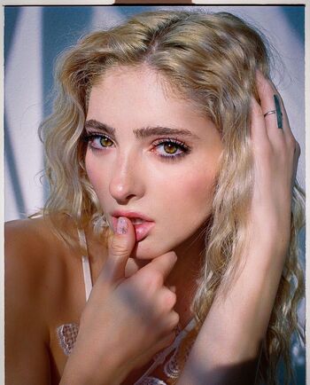 Full leaked Willow shields private onlyfans photo