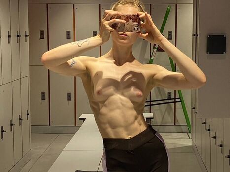 Full leaked Wowbryn private onlyfans photo