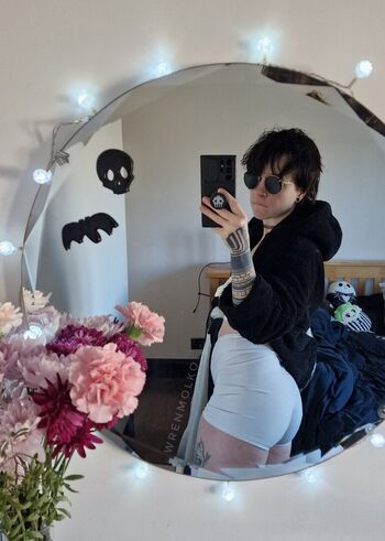 Full leaked Wrenmolko private onlyfans photo