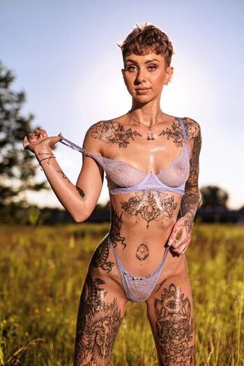 Full leaked Wrobelek private onlyfans photo