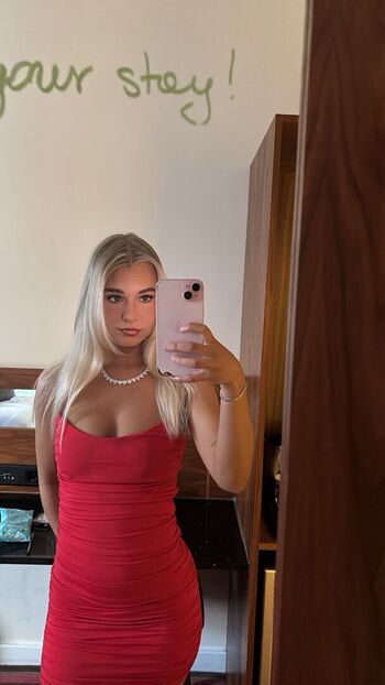 Full leaked Xalexisrosex private onlyfans photo